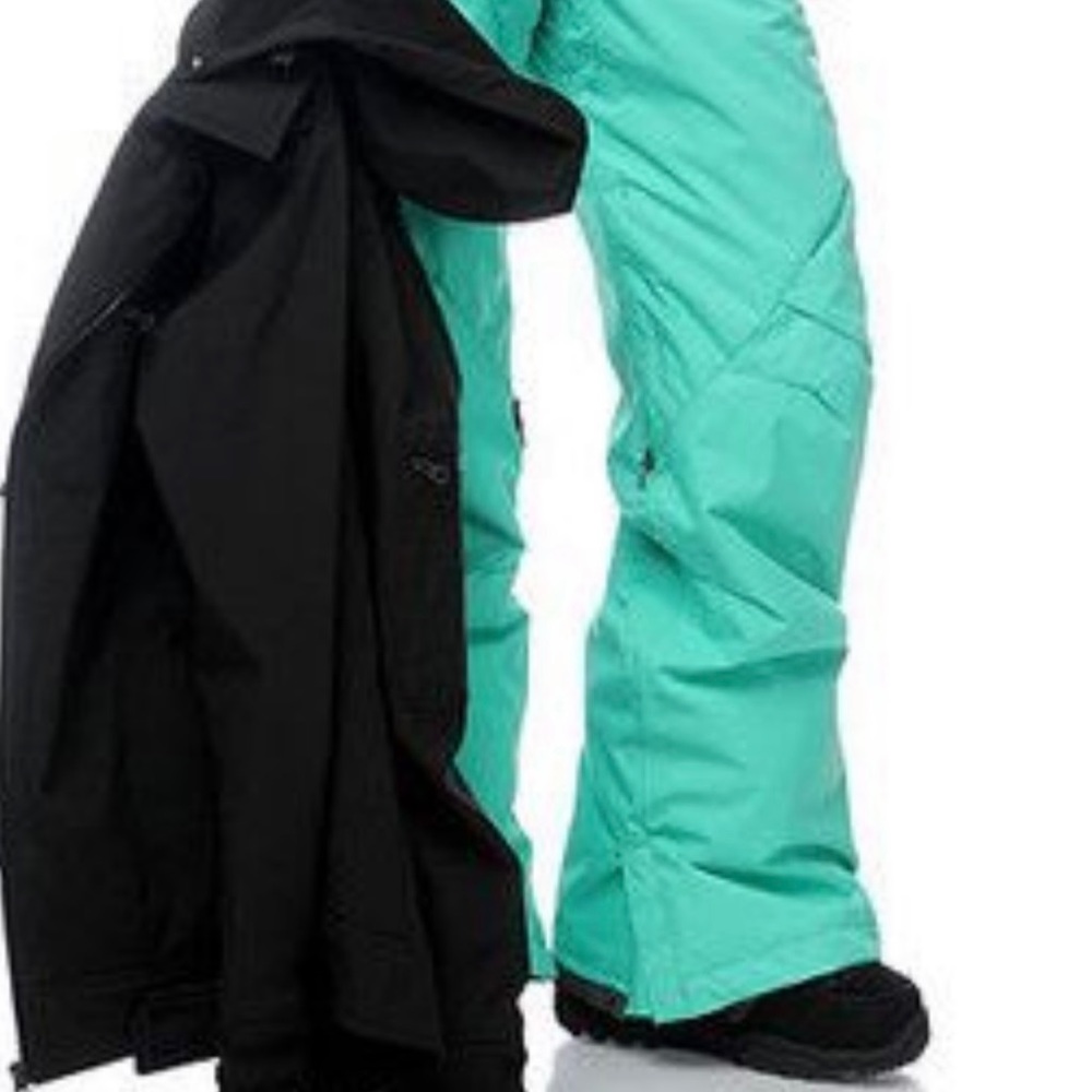DC women’s turqoise snow pant XS